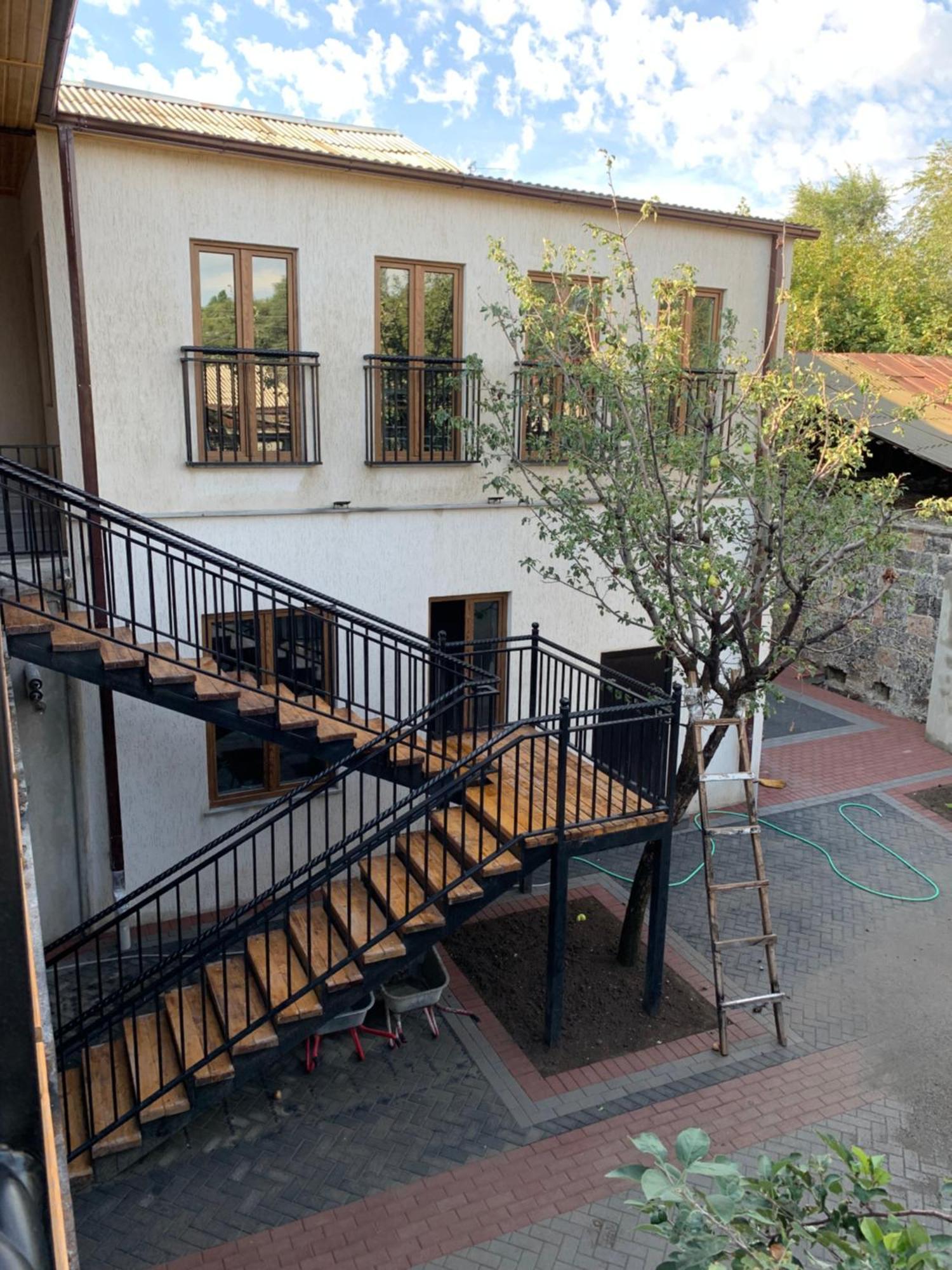 Nur Guest House Gyumri Exterior photo